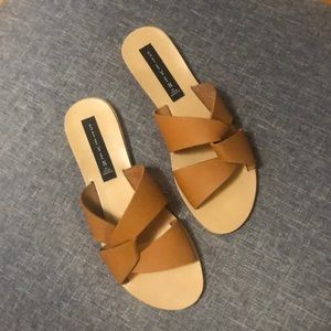 NWOT Steven by Steve Madden Chestnut Sandals